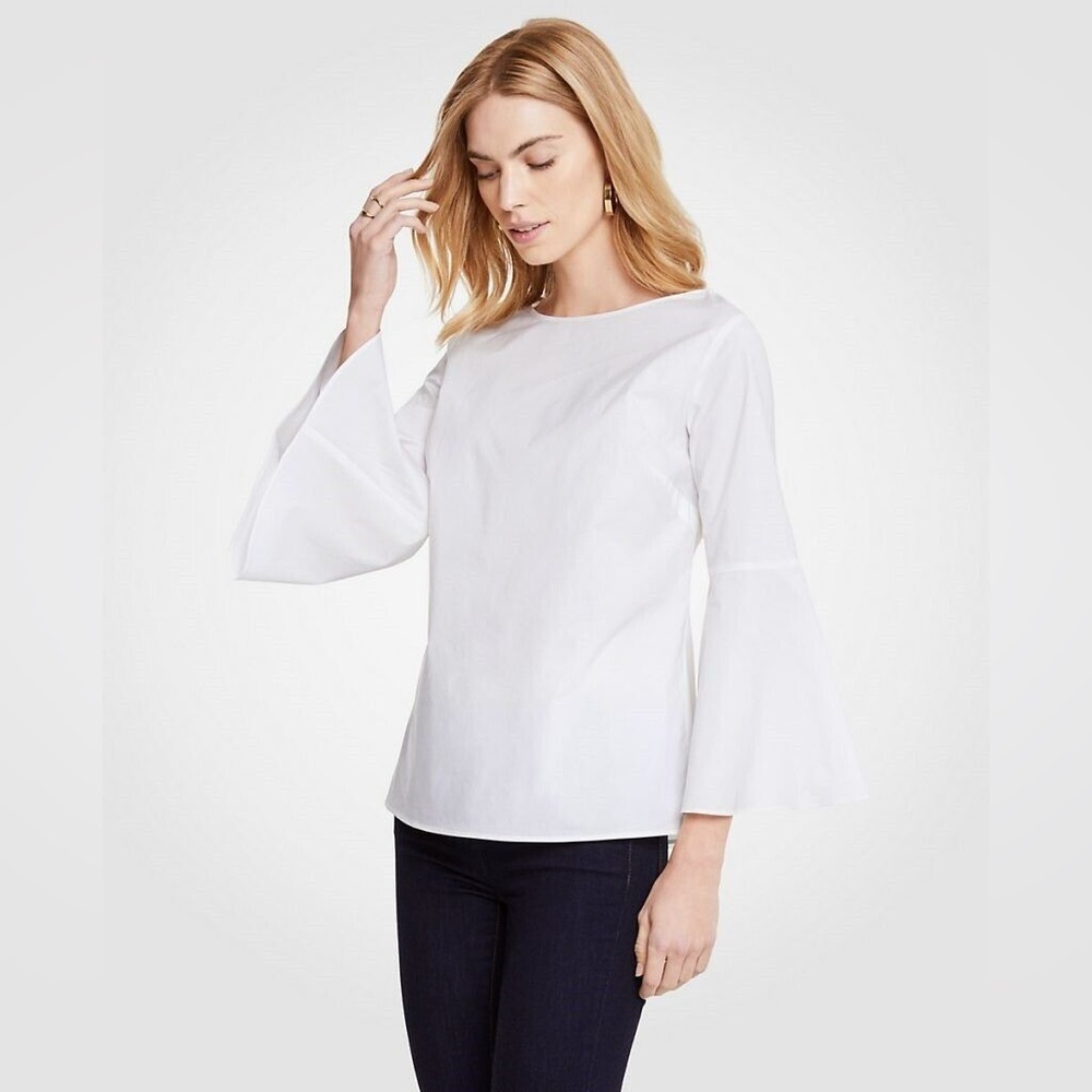 Ann Taylor Light Blue Bell Sleeve Button Back Poplin Blouse Medium Mens‎